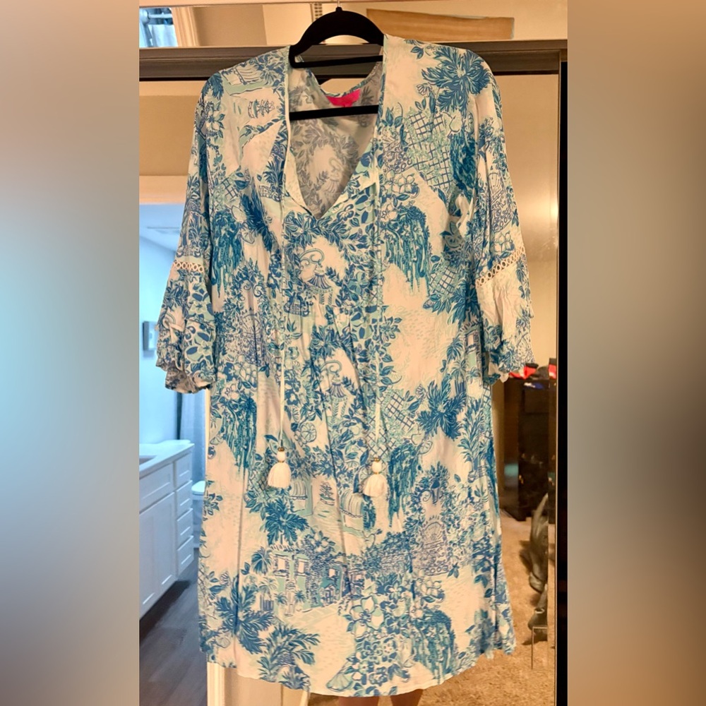 Lilly Pulitzer Blue and White Floral Dress